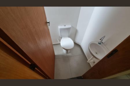 Studio para alugar com 35m², 1 quarto e sem vaga Studio para alugar com 35m², 1 quarto e sem vagaBanheiro
