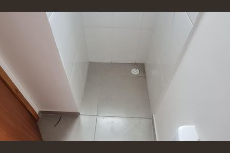Studio para alugar com 35m², 1 quarto e sem vaga Studio para alugar com 35m², 1 quarto e sem vagaBanheiro