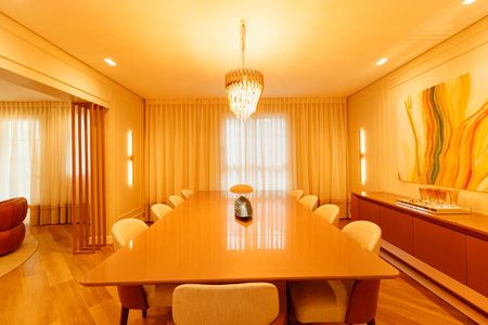 Casa à venda com 780m², 5 quartos e 7 vagasSala de Jantar