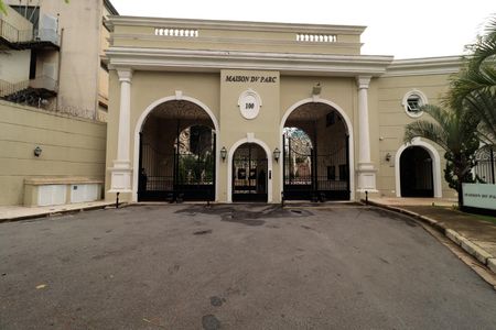 Casa à venda com 780m², 5 quartos e 7 vagasFachada