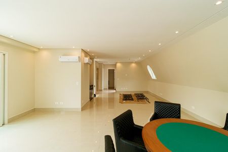 Casa à venda com 780m², 5 quartos e 7 vagasÁrea comum