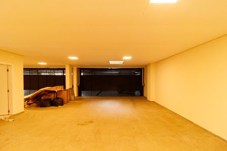 Casa à venda com 780m², 5 quartos e 7 vagasGaragem