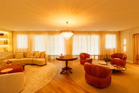 Casa à venda com 780m², 5 quartos e 7 vagasSala