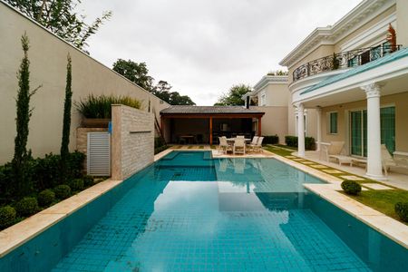 Casa à venda com 780m², 5 quartos e 7 vagasÁrea comum - Piscina