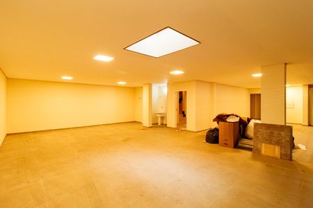 Casa à venda com 780m², 5 quartos e 7 vagasGaragem