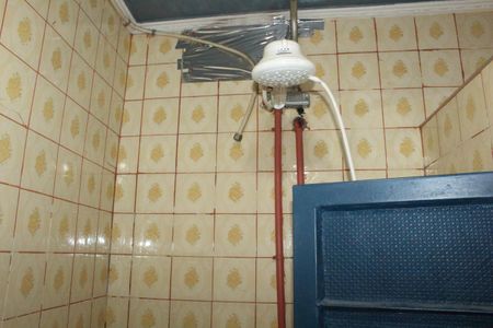 Casa para alugar com 98m², 2 quartos e sem vagaBanheiro