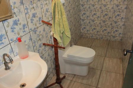 Casa para alugar com 98m², 2 quartos e sem vagaBanheiro da Suíte