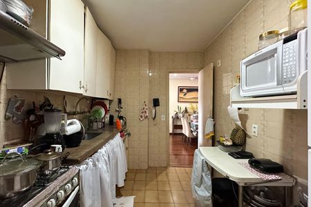 Apartamento à venda com 110m², 3 quartos e 2 vagas Apartamento à venda com 110m², 3 quartos e 2 vagasCozinha