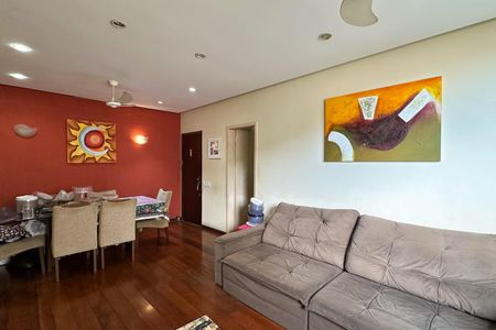 Apartamento à venda com 110m², 3 quartos e 2 vagas Apartamento à venda com 110m², 3 quartos e 2 vagasSala