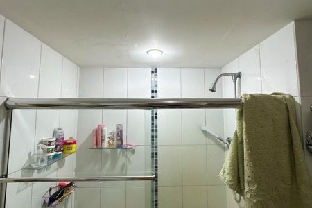 Apartamento à venda com 110m², 3 quartos e 2 vagas Apartamento à venda com 110m², 3 quartos e 2 vagasBanheiro Social