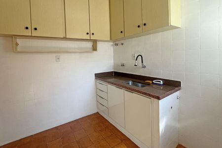 Apartamento para alugar com 70m², 2 quartos e 1 vagaCozinha