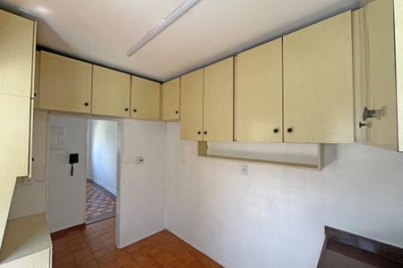 Apartamento para alugar com 70m², 2 quartos e 1 vagaCozinha