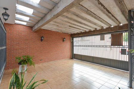 Casa para alugar com 150m², 4 quartos e 2 vagas Casa para alugar com 150m², 4 quartos e 2 vagasGaragem