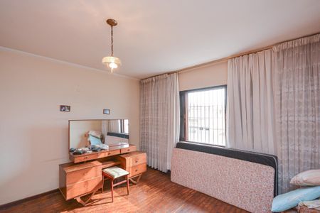 Casa para alugar com 150m², 4 quartos e 2 vagas Casa para alugar com 150m², 4 quartos e 2 vagasSuite