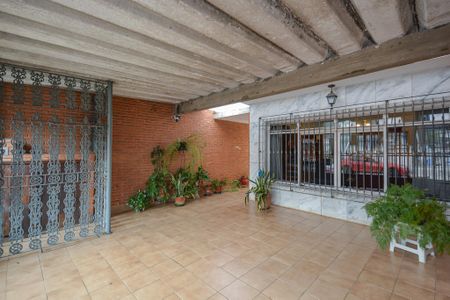 Casa para alugar com 150m², 4 quartos e 2 vagas Casa para alugar com 150m², 4 quartos e 2 vagasGaragem