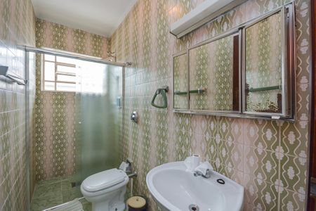 Casa para alugar com 150m², 4 quartos e 2 vagas Casa para alugar com 150m², 4 quartos e 2 vagasBanheiro