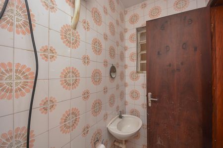 Casa para alugar com 150m², 4 quartos e 2 vagas Casa para alugar com 150m², 4 quartos e 2 vagasBanheiro de serviço