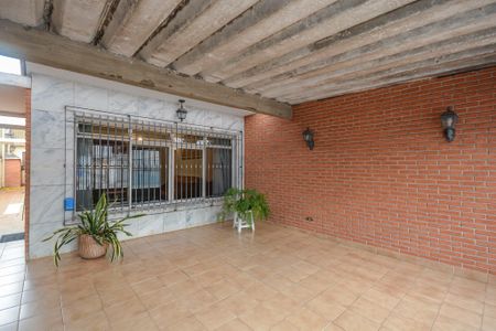 Casa para alugar com 150m², 4 quartos e 2 vagas Casa para alugar com 150m², 4 quartos e 2 vagasGaragem