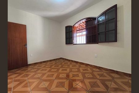 Quarto 2 de casa para alugar com 2 quartos, 250m² em Eldorado, Contagem