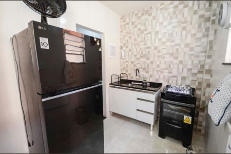 Apartamento à venda com 62m², 3 quartos e 1 vaga Apartamento à venda com 62m², 3 quartos e 1 vagaCozinha e Área de Serviço