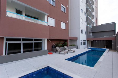 Apartamento à venda com 45m², 2 quartos e 1 vaga Apartamento à venda com 45m², 2 quartos e 1 vagaPiscina