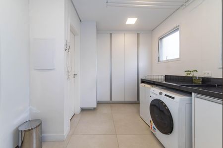 Apartamento à venda com 178m², 3 quartos e 2 vagasLavanderia