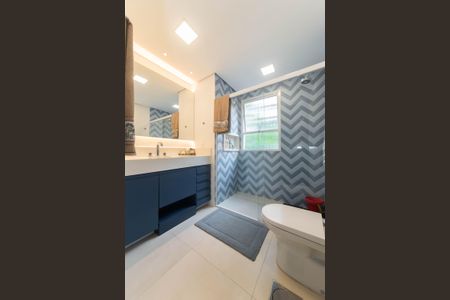 Apartamento à venda com 178m², 3 quartos e 2 vagasBanheiro Social