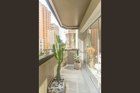 Apartamento à venda com 178m², 3 quartos e 2 vagasVaranda