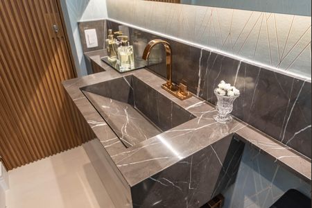 Apartamento à venda com 178m², 3 quartos e 2 vagasLavabo