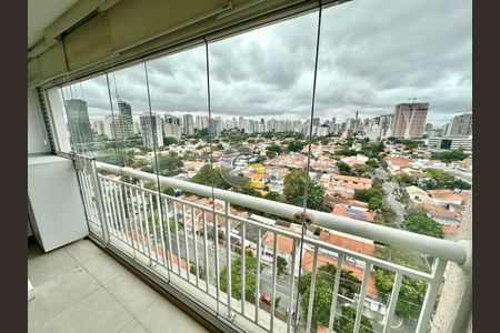 Apartamento à venda com 2 quartos, 73m² em Vila Cordeiro, São Paulo