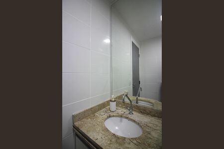 Apartamento à venda com 60m², 3 quartos e 1 vagaBanheiro Social