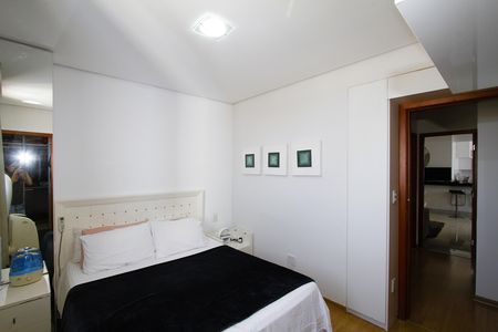 Apartamento à venda com 235m², 3 quartos e 3 vagasSuíte