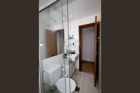 Apartamento à venda com 235m², 3 quartos e 3 vagasBanheiro Social