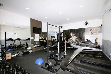 Apartamento à venda com 235m², 3 quartos e 3 vagasÁrea comum - Academia