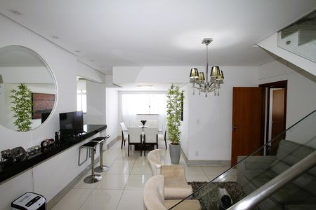 Apartamento à venda com 235m², 3 quartos e 3 vagasSala