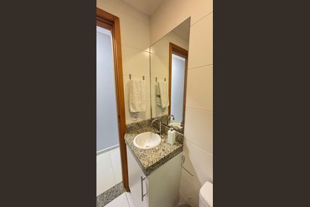 Apartamento à venda com 96m², 3 quartos e 2 vagasBanheiro