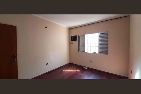 Casa para alugar com 232m², 3 quartos e 2 vagas Casa para alugar com 232m², 3 quartos e 2 vagasQuarto 3