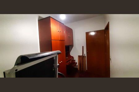 Casa para alugar com 232m², 3 quartos e 2 vagas Casa para alugar com 232m², 3 quartos e 2 vagasQuarto 2