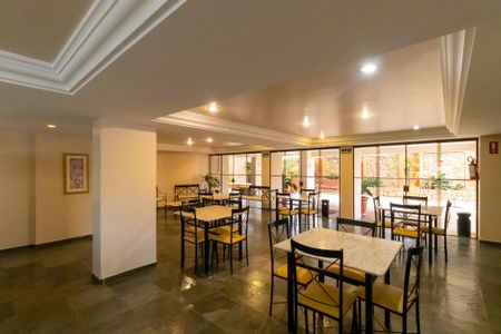 Apartamento à venda com 100m², 3 quartos e 2 vagas Apartamento à venda com 100m², 3 quartos e 2 vagasÁrea comum - Salão de festas