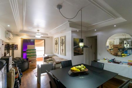 Apartamento à venda com 100m², 3 quartos e 2 vagas Apartamento à venda com 100m², 3 quartos e 2 vagasSala