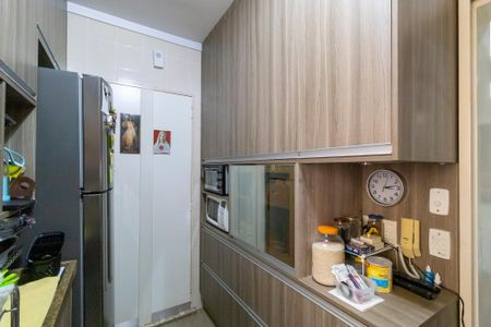 Apartamento à venda com 100m², 3 quartos e 2 vagas Apartamento à venda com 100m², 3 quartos e 2 vagasCozinha