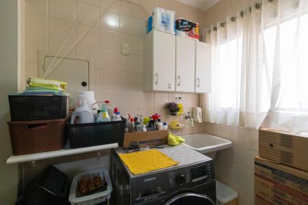 Apartamento à venda com 100m², 3 quartos e 2 vagas Apartamento à venda com 100m², 3 quartos e 2 vagasÁrea de serviço