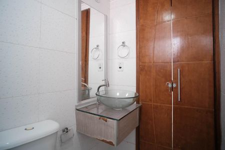 Apartamento para alugar com 52m², 2 quartos e 1 vagaBanheiro Social