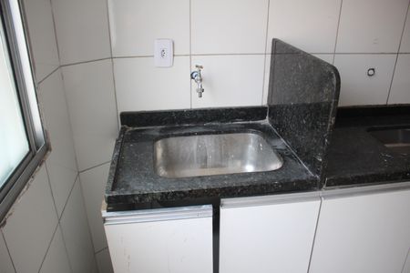 Apartamento para alugar com 47m², 2 quartos e 1 vagaCozinha e Área de Serviço