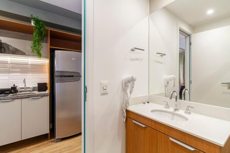 Studio para alugar com 28m², 1 quarto e sem vaga Studio para alugar com 28m², 1 quarto e sem vagaBanheiro