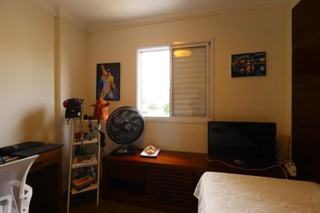 Apartamento à venda com 87m², 3 quartos e 2 vagasQuarto 2