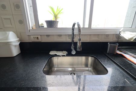 Apartamento à venda com 87m², 3 quartos e 2 vagasCozinha - Pia