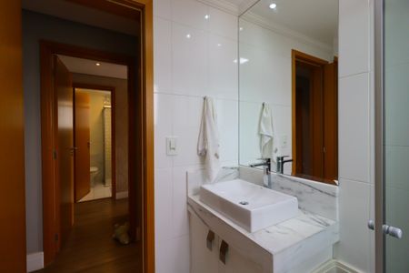 Apartamento à venda com 87m², 3 quartos e 2 vagasBanheiro Social