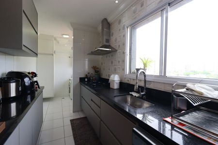 Apartamento à venda com 87m², 3 quartos e 2 vagasCozinha