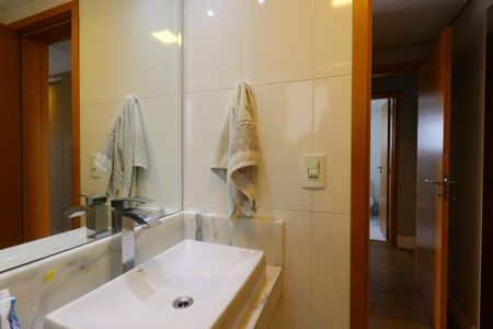 Apartamento à venda com 87m², 3 quartos e 2 vagasBanheiro da Suíte